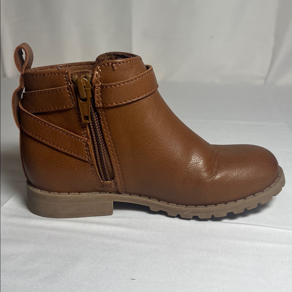 Old Navy “Golden Tan” Kids Ankle Boots - Picture 2 of 12